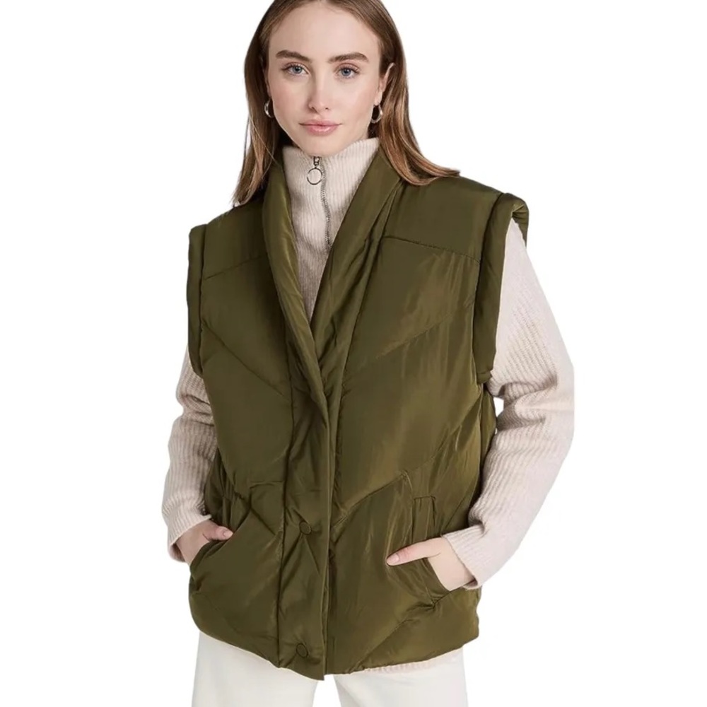 (A8) Blank NYC Olive‎ Green Matcha Latte Quilted Snap Vest, Size Small, NWT